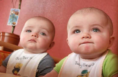 海南备孕试管婴儿知识_同卵双胞胎的产生原因
